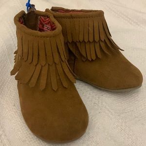 NEW Garanimals Pocahontas Moccasin Boots